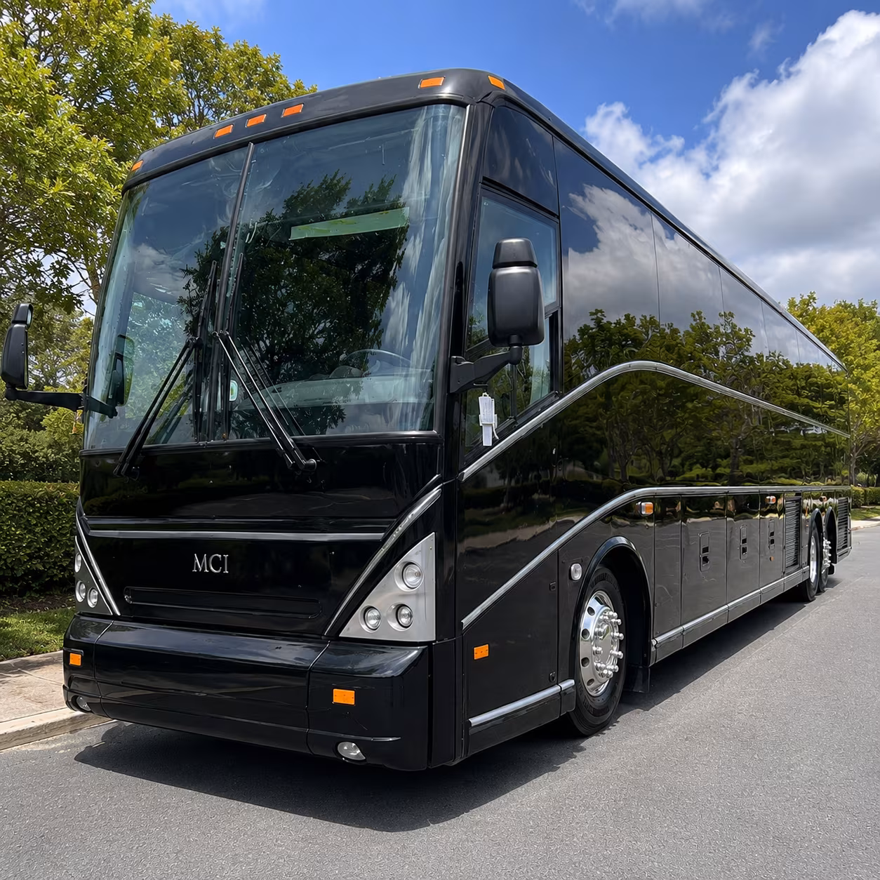 charter buses to desert diamond arena for concerts and events