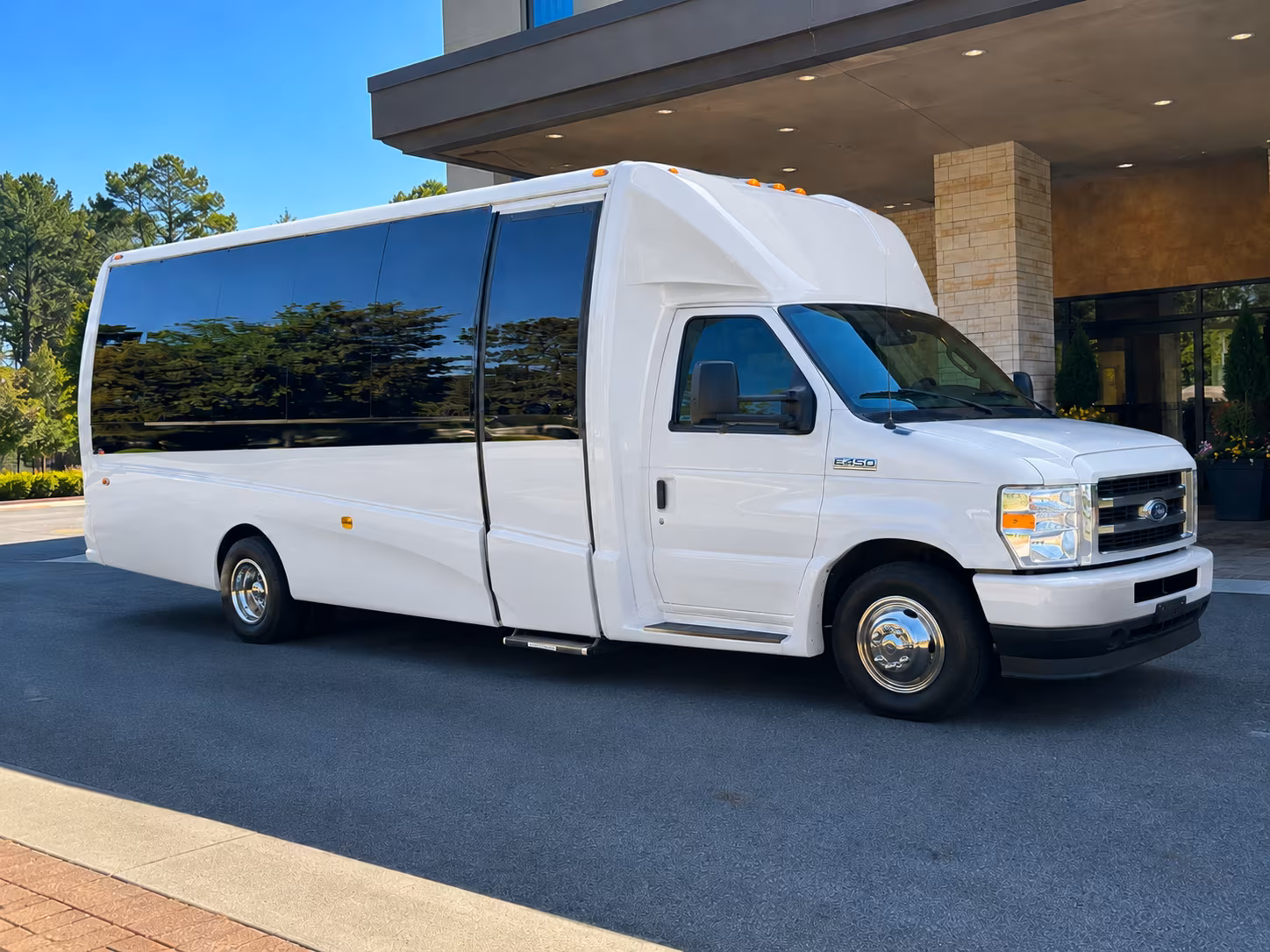 find and book transportation for your next church or religious group 3