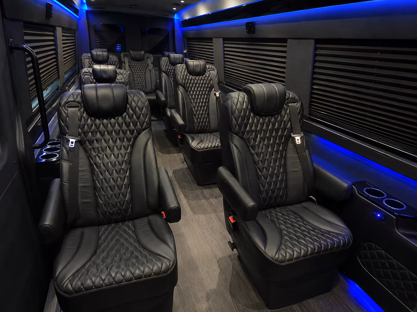 find and book transportation for your next prom 3