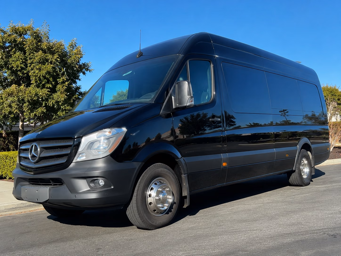 peoria corporate transportation onboard seating