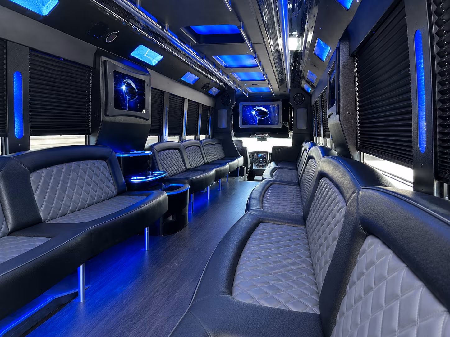 prom homecoming and school event bus rentals in peoria